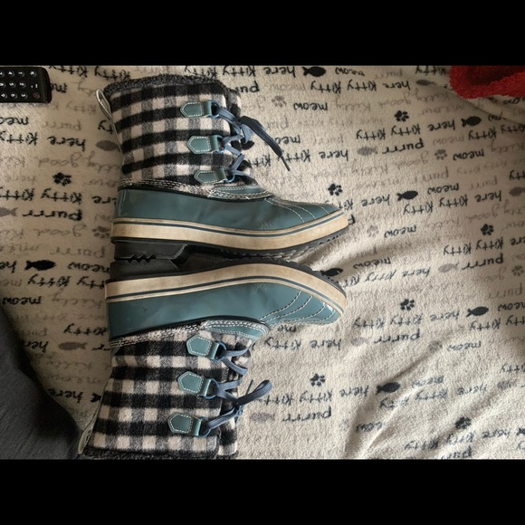 Vintage Sketchers thinsulate woman’s boots size 8 “one of a kind” - Picture 9 of 16